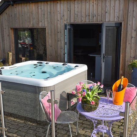 Air Maison - The Cow Shed Wow Factor Countryside Retreat Westbourne  Exterior photo
